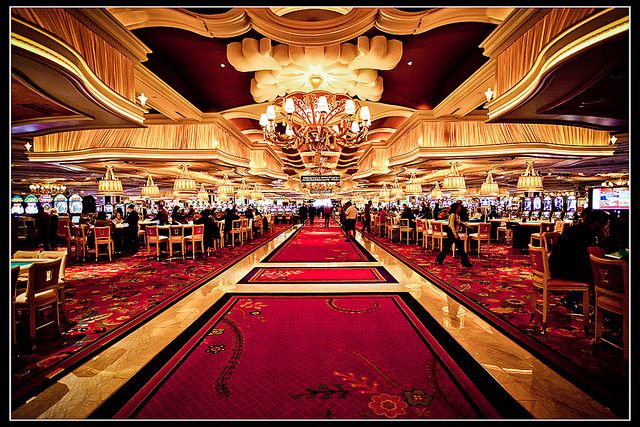 Online Roulette آن لائن کیسینو میں اصل گیمز